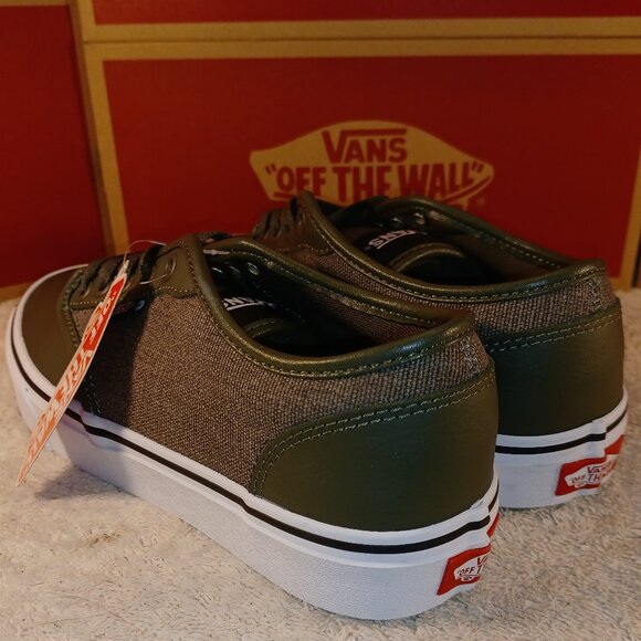 Vans Men's 7/Women's 8.5 Atwood Grape Leaf Denim/Leather - Picture 2 of 11